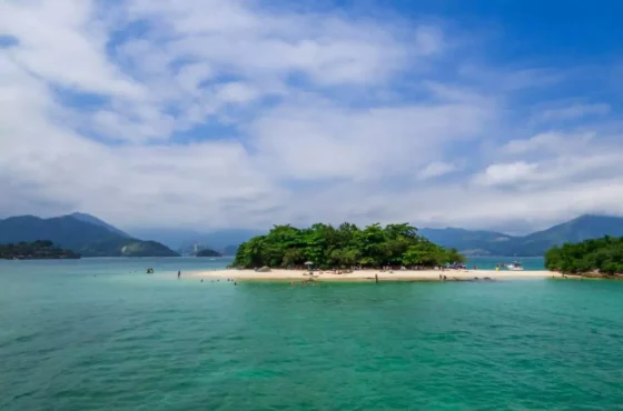 3 Khai Islands: Khai Nai, Khai Nok and Coconut Island Tour Phuket by Speedboat